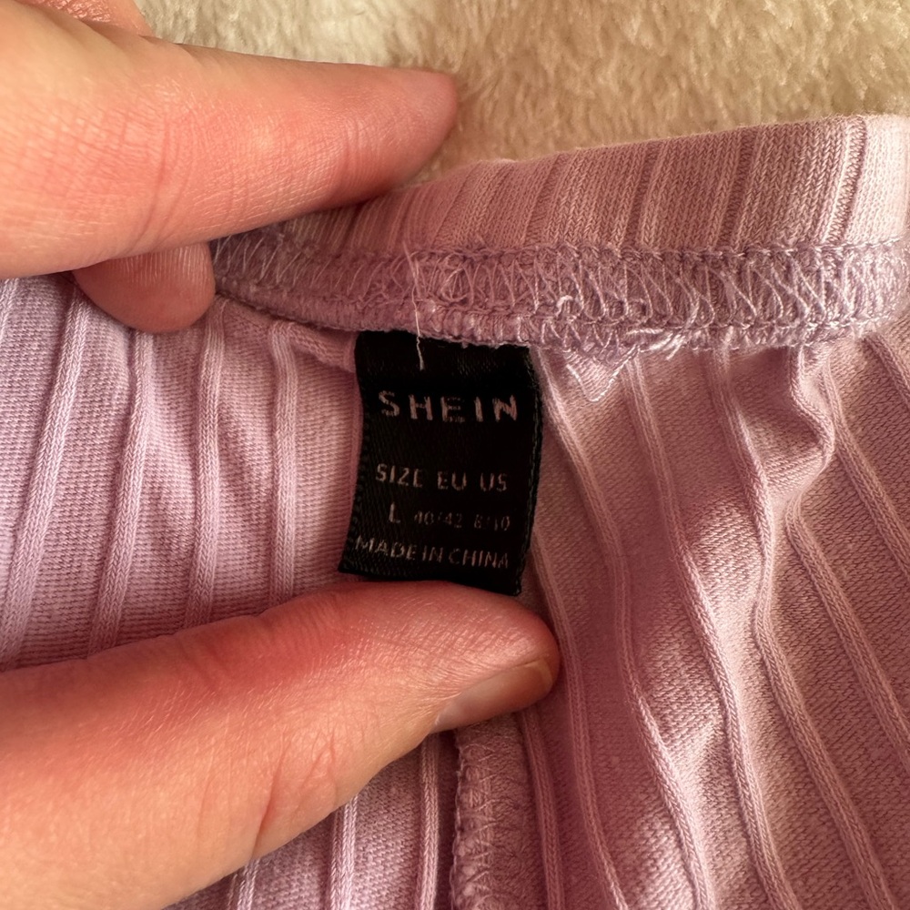 Pleated Gray and Lavender Women Sleep Shorts - Picture 4 of 4